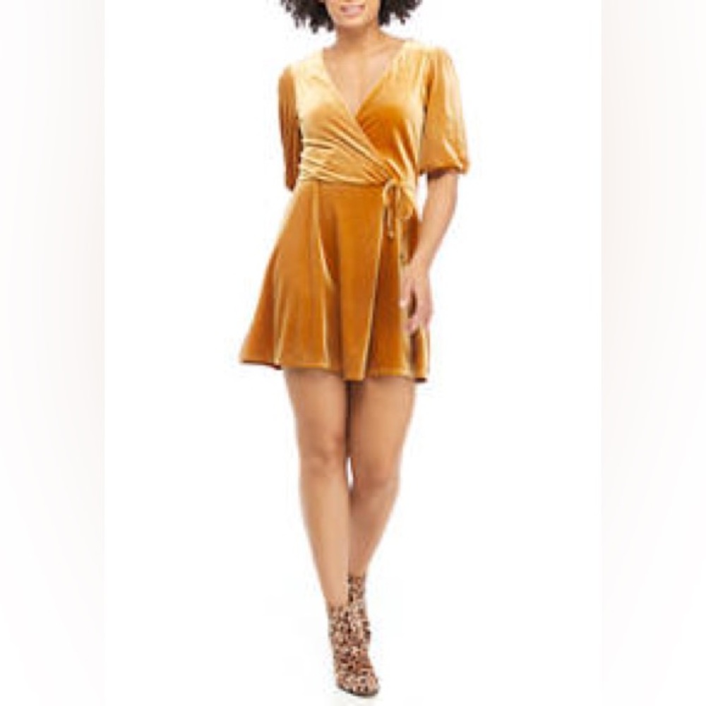 Bebop Elbow Blouson Sleeve Velvet Wrap Dress
